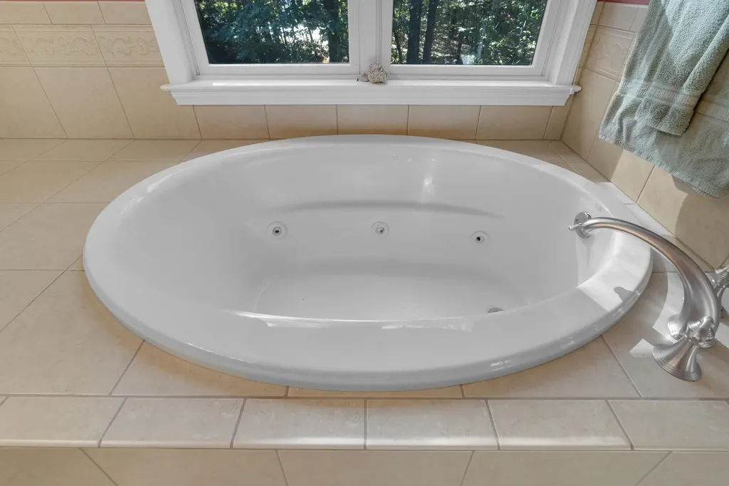 52 N Bridgton Road Waterford ME 04088