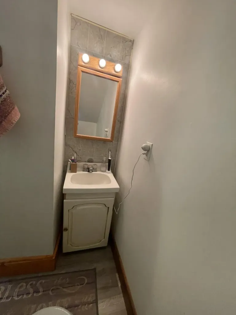 565 River Road Anson ME 04958