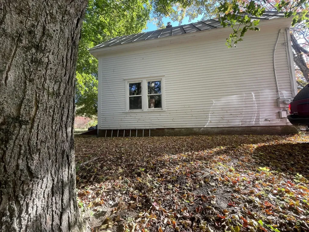 565 River Road Anson ME 04958