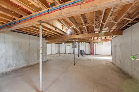 87 N Road Detroit ME 04929