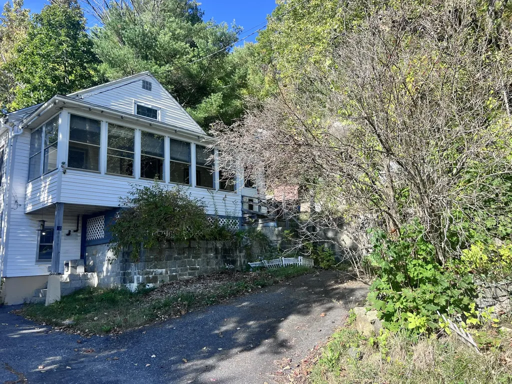 10 Otis Street Jay ME 04239