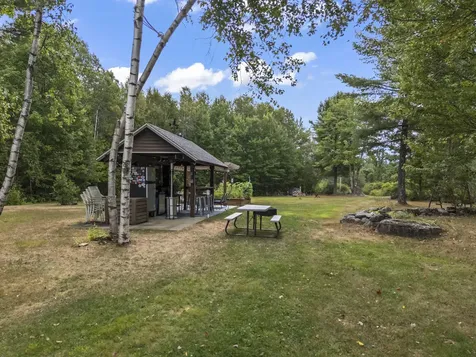 207 N Auburn Road Auburn ME 04210