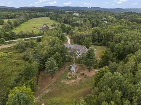 207 N Auburn Road Auburn ME 04210
