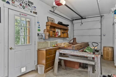 207 N Auburn Road Auburn ME 04210