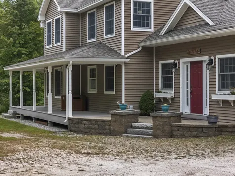 207 N Auburn Road Auburn ME 04210