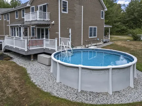207 N Auburn Road Auburn ME 04210