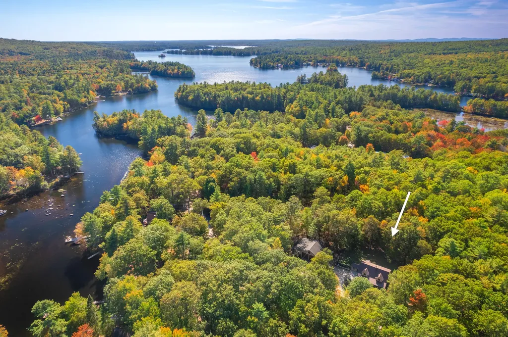 28 Oak Drive Gray ME 04039