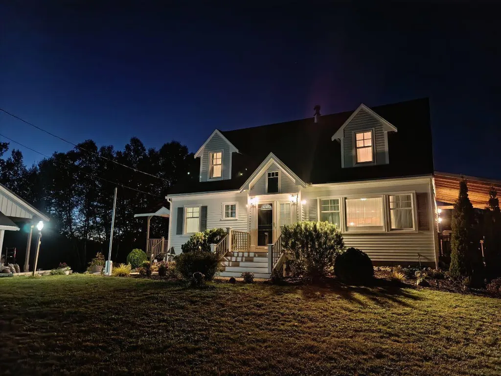 717 Crystal Road Crystal ME 04747