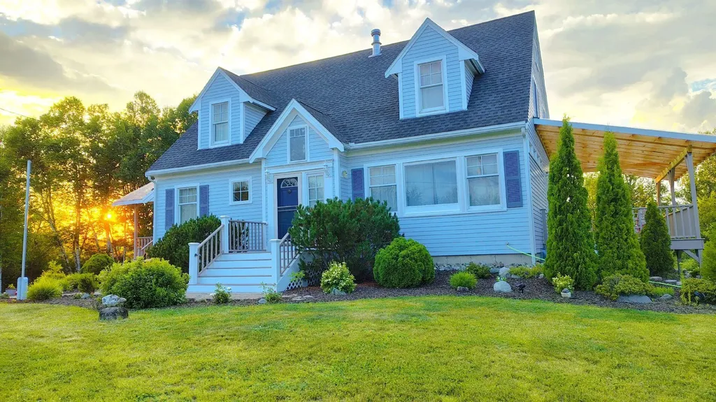 717 Crystal Road Crystal ME 04747