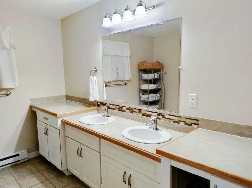 717 Crystal Road Crystal ME 04747