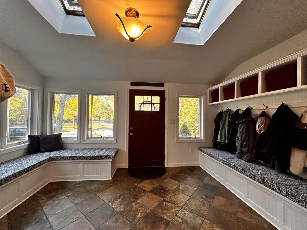 31 Tarratine Drive Brunswick ME 04011