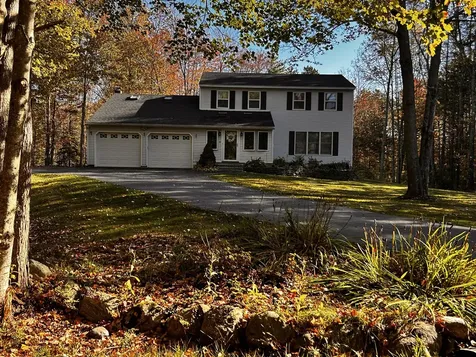 31 Tarratine Drive Brunswick ME 04011