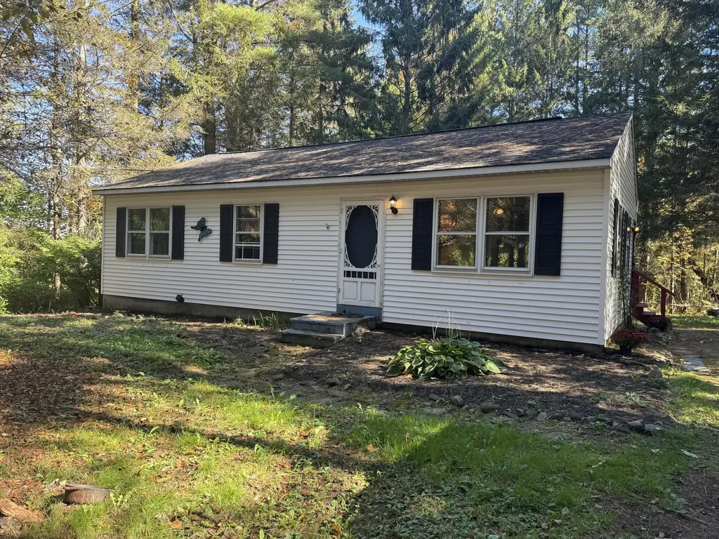 32 Nyes Corner Drive Fairfield ME 04937