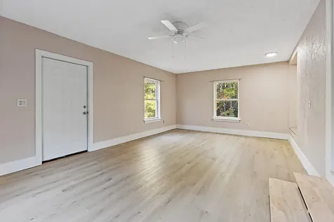 6 Alder Lane Belgrade ME 04917
