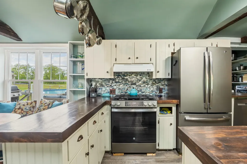 309 North Road Winterport ME 04496