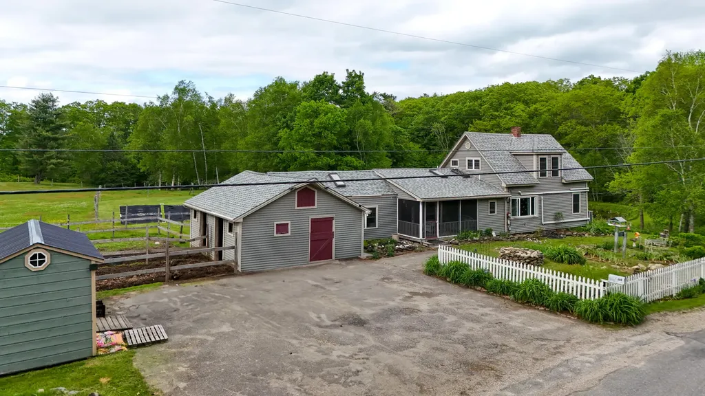 309 North Road Winterport ME 04496
