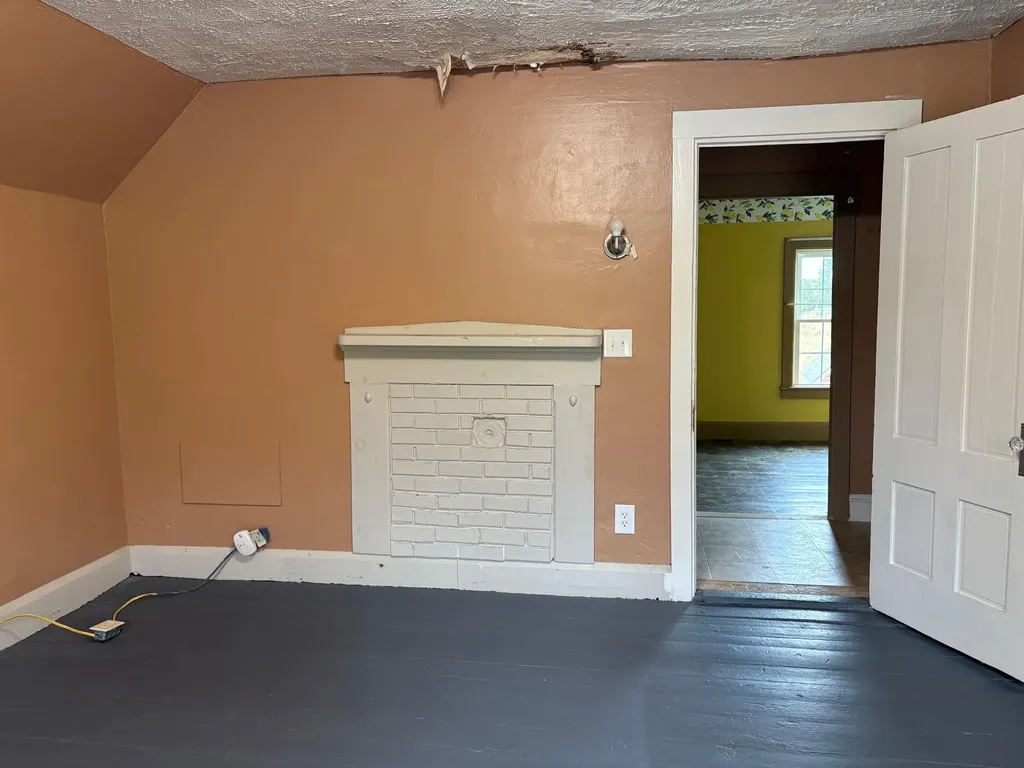 360 Cushing Road Warren ME 04864