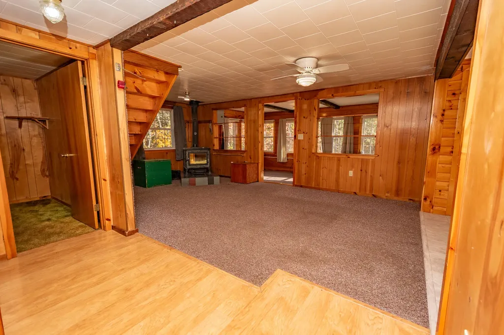 1698 Worcester Highway Kingsbury Plt ME 04942