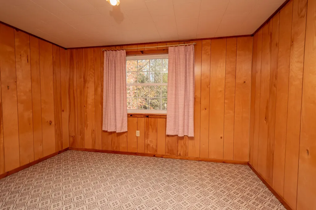 1698 Worcester Highway Kingsbury Plt ME 04942