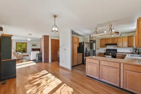 1312 Middle Road Dresden ME 04342