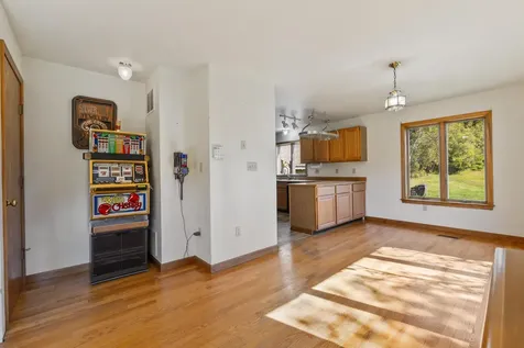1312 Middle Road Dresden ME 04342