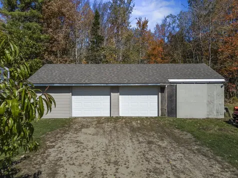 1312 Middle Road Dresden ME 04342