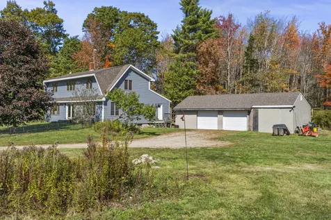 1312 Middle Road Dresden ME 04342