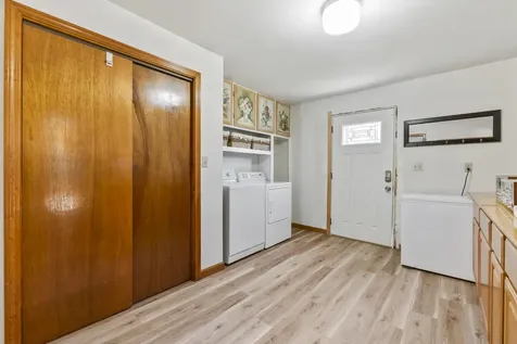 1312 Middle Road Dresden ME 04342