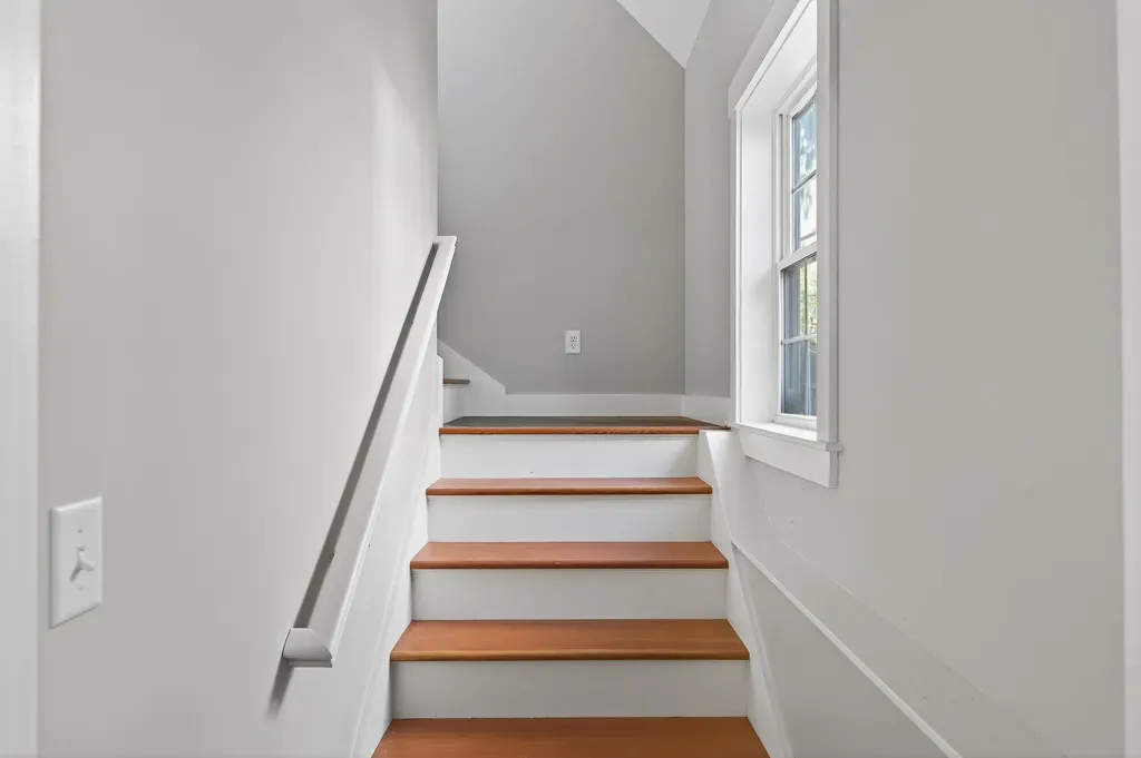 6 Highland Street Portland ME 04103