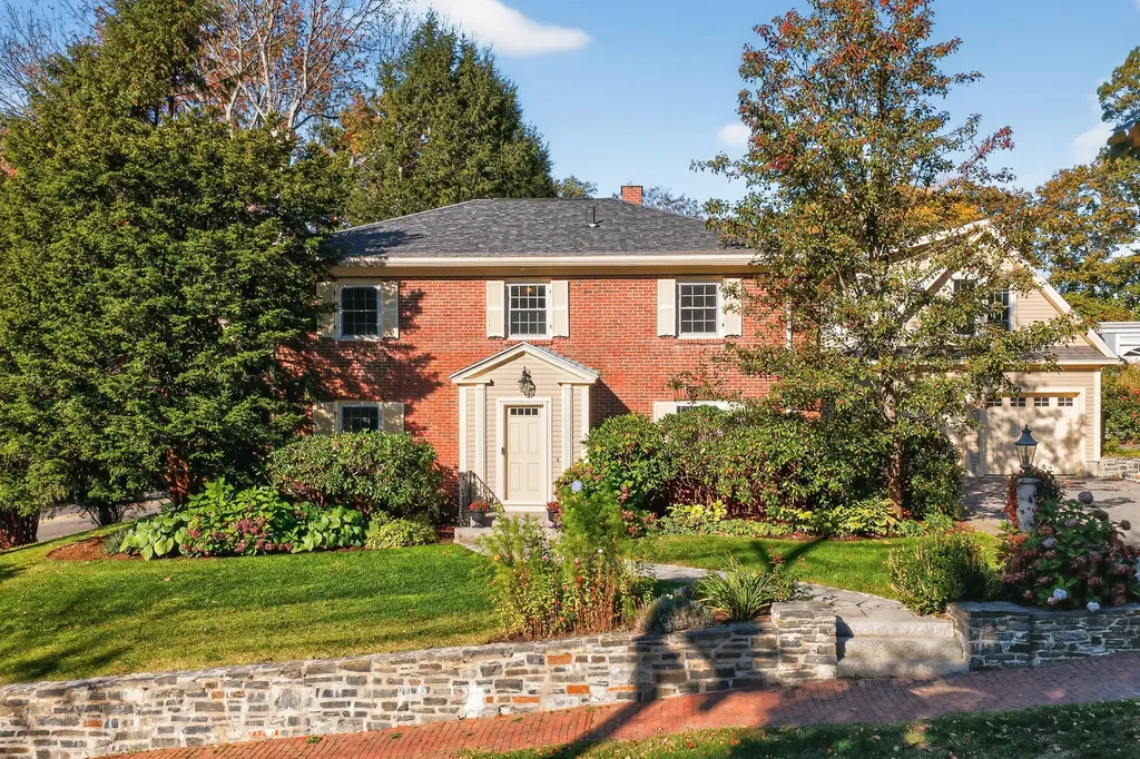 6 Highland Street Portland ME 04103