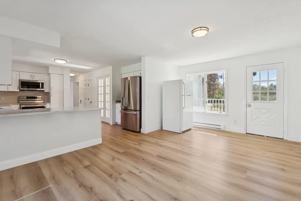 17 Chestnut Drive Topsham ME 04086