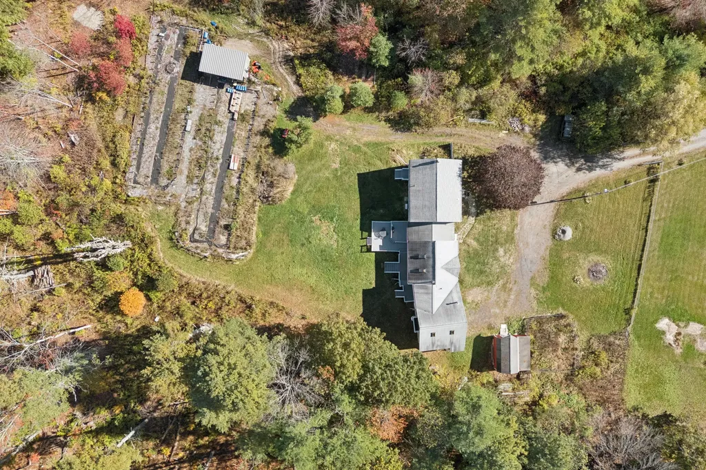 17 Chestnut Drive Topsham ME 04086