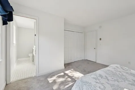 17 Chestnut Drive Topsham ME 04086
