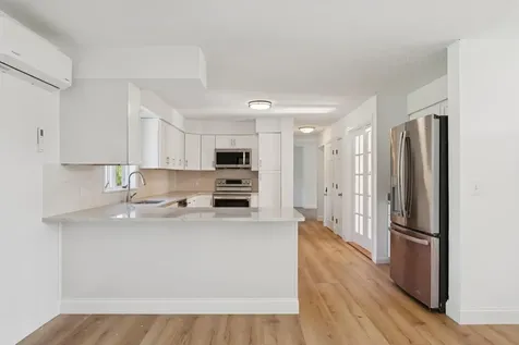 17 Chestnut Drive Topsham ME 04086