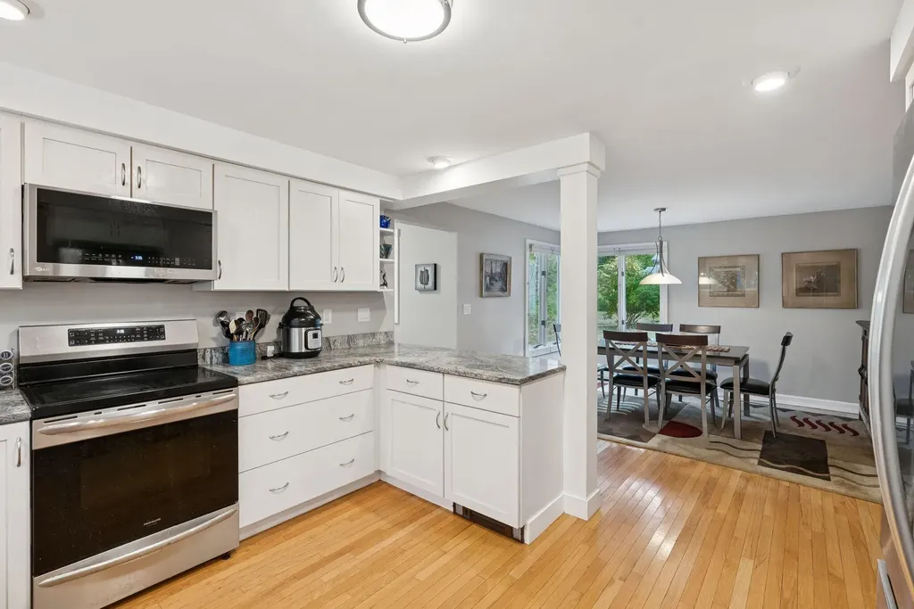 4 Sandy Beach Road Freeport ME 04032