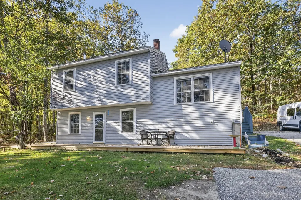 6 Garett Avenue Gray ME 04039