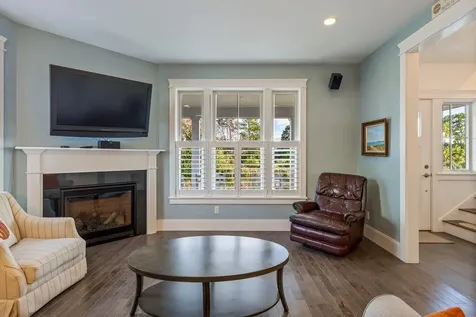 11 Vista Drive Scarborough ME 04074