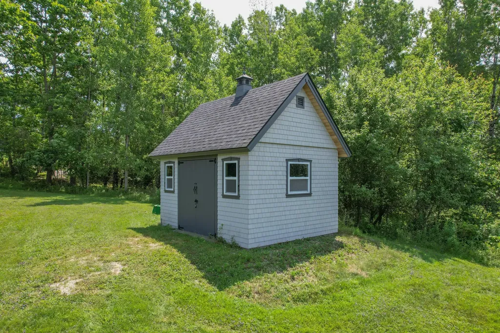 561 Bayside Road Ellsworth ME 04605