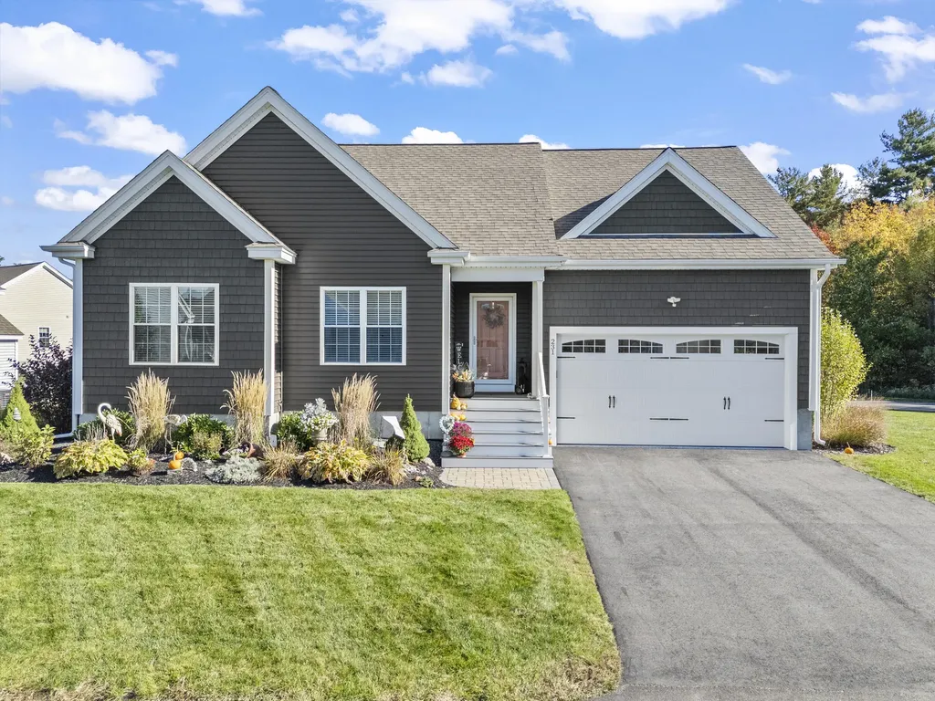 231 Clubhouse Road Wells ME 04090