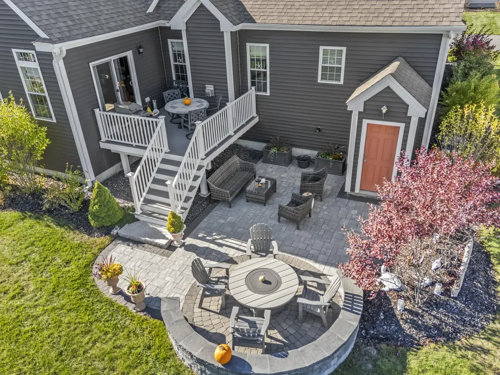 231 Clubhouse Road Wells ME 04090
