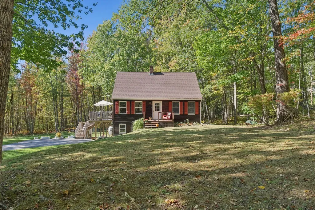 7 Cortland Lane Waterboro ME 04030