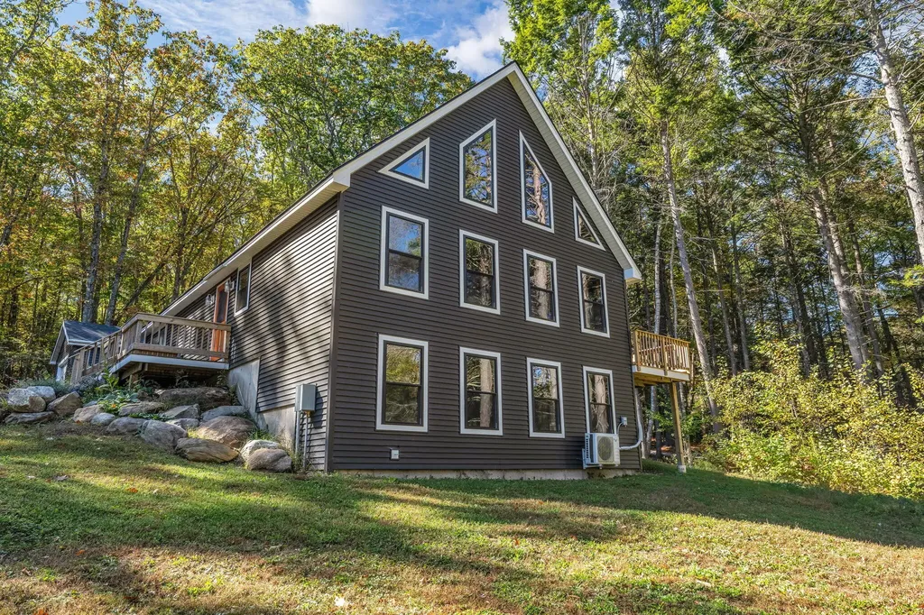 110 Cross Street Rockport ME 04856