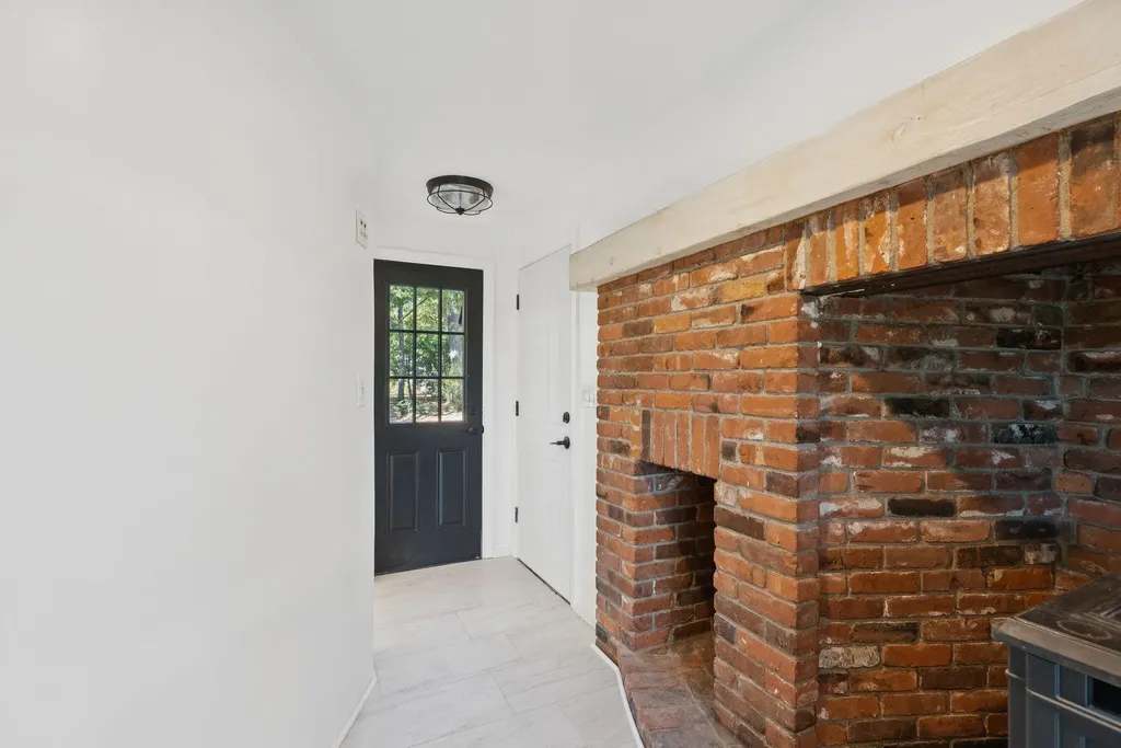 16 Andrew Avenue Sanford ME 04073