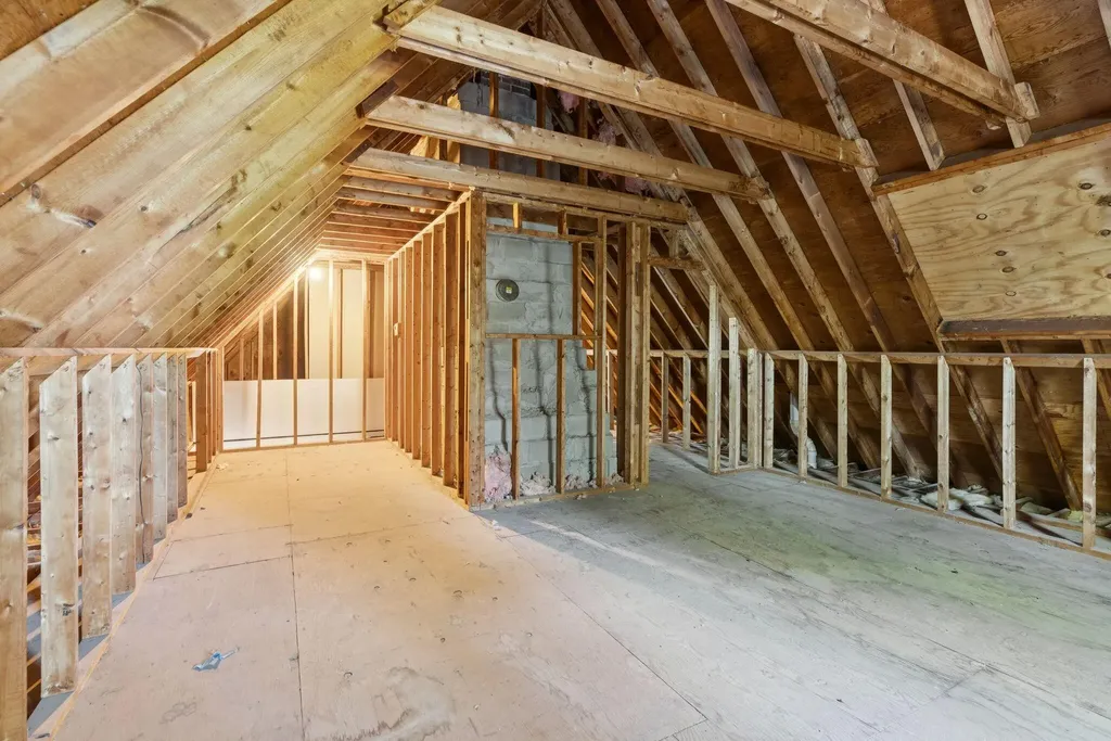 16 Andrew Avenue Sanford ME 04073