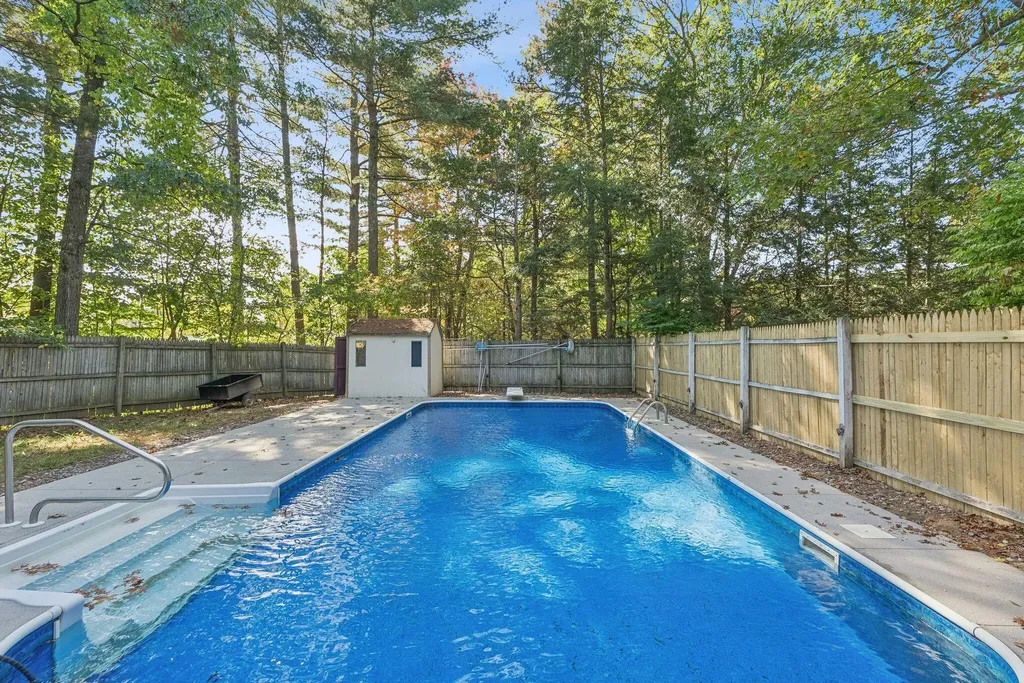 16 Andrew Avenue Sanford ME 04073