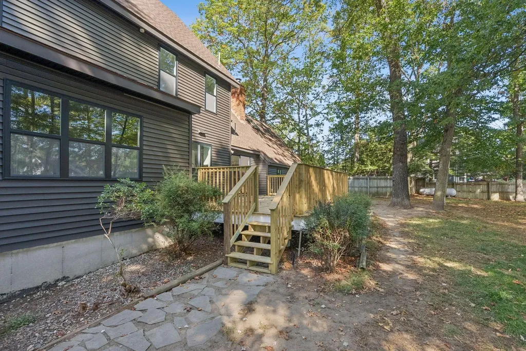 16 Andrew Avenue Sanford ME 04073