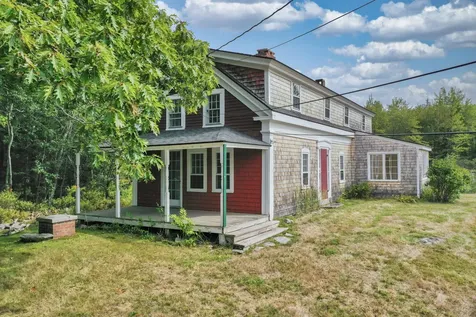 1002 Bayside Road Trenton ME 04605