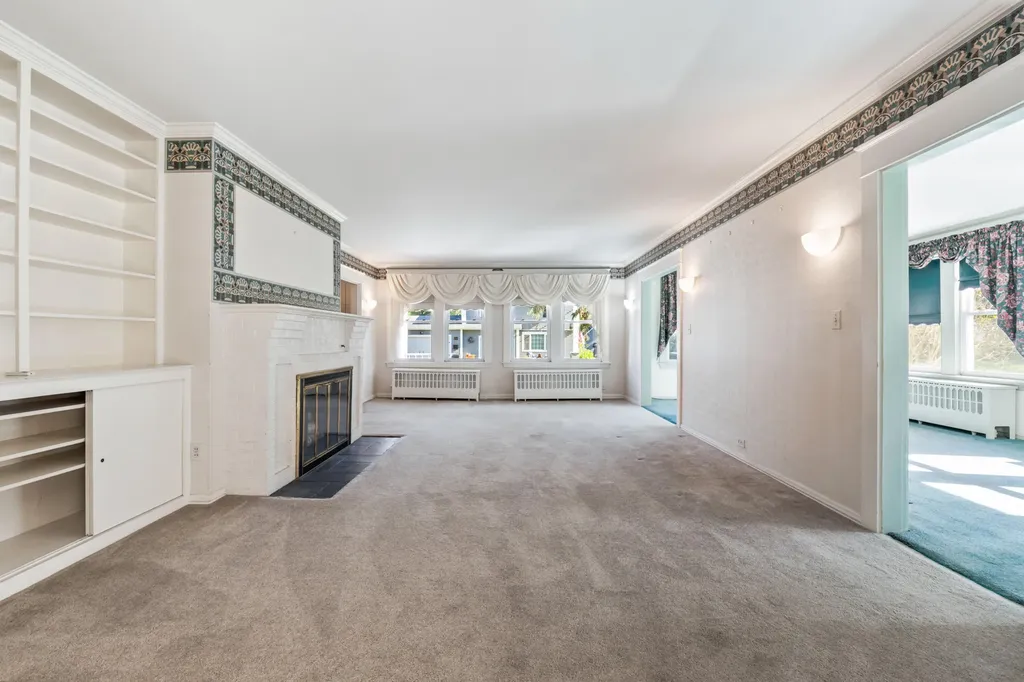 14 Nelke Place Lewiston ME 04240