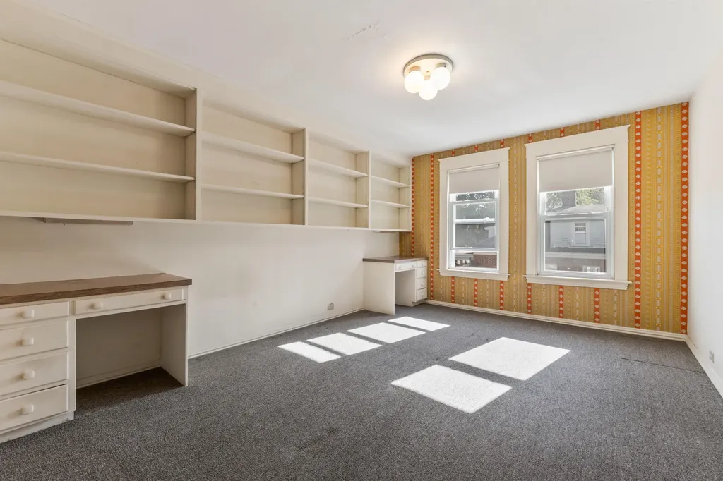 14 Nelke Place Lewiston ME 04240