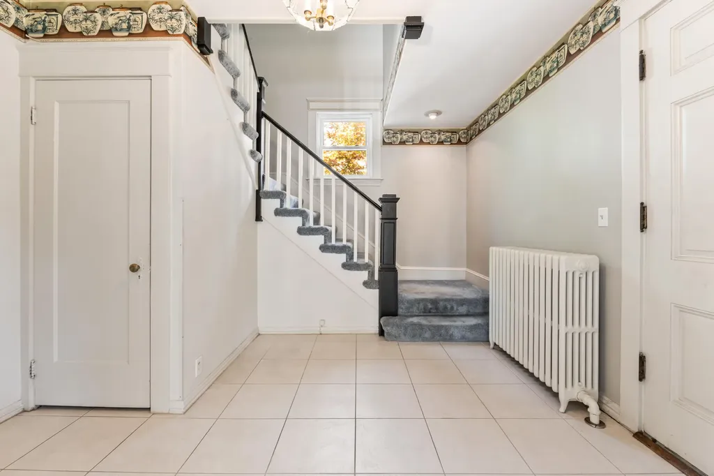 14 Nelke Place Lewiston ME 04240